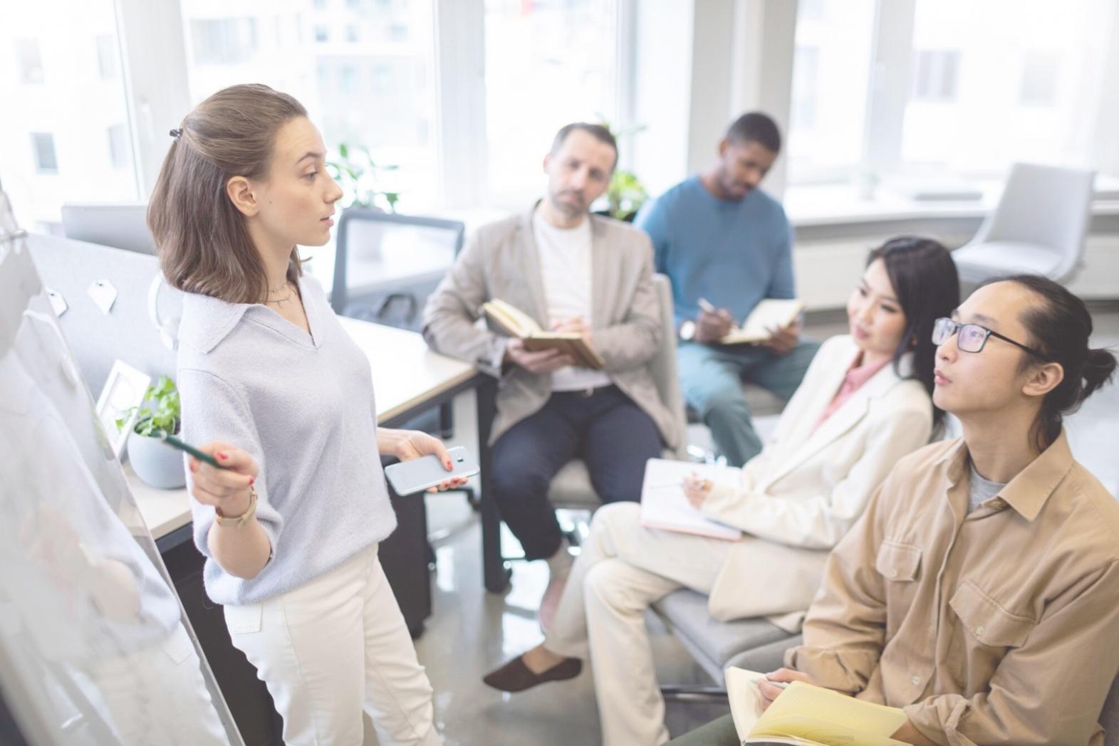 Finanzberatung in moderner Lernumgebung